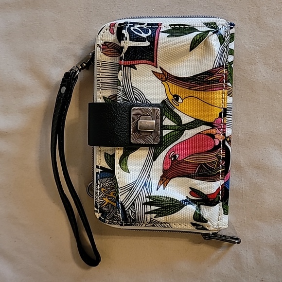 Sakroots Handbags - Sakroots The Sak Artist White Peace Dove Wallet Wristlet